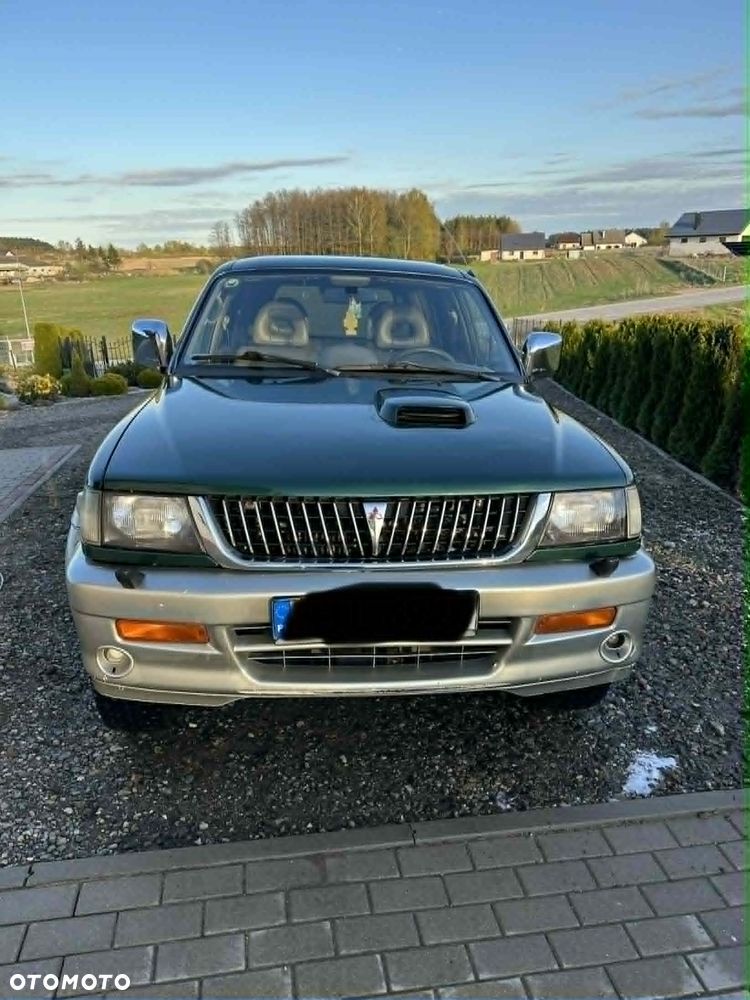 Mitsubishi Pajero 2.5 TD GL - 9