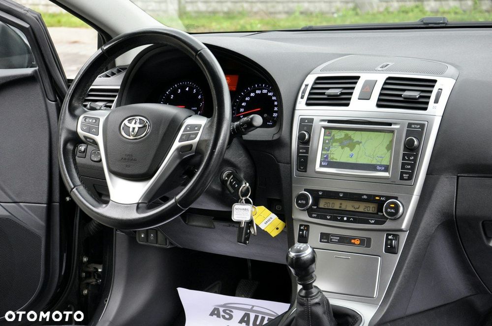 Toyota Avensis - 6