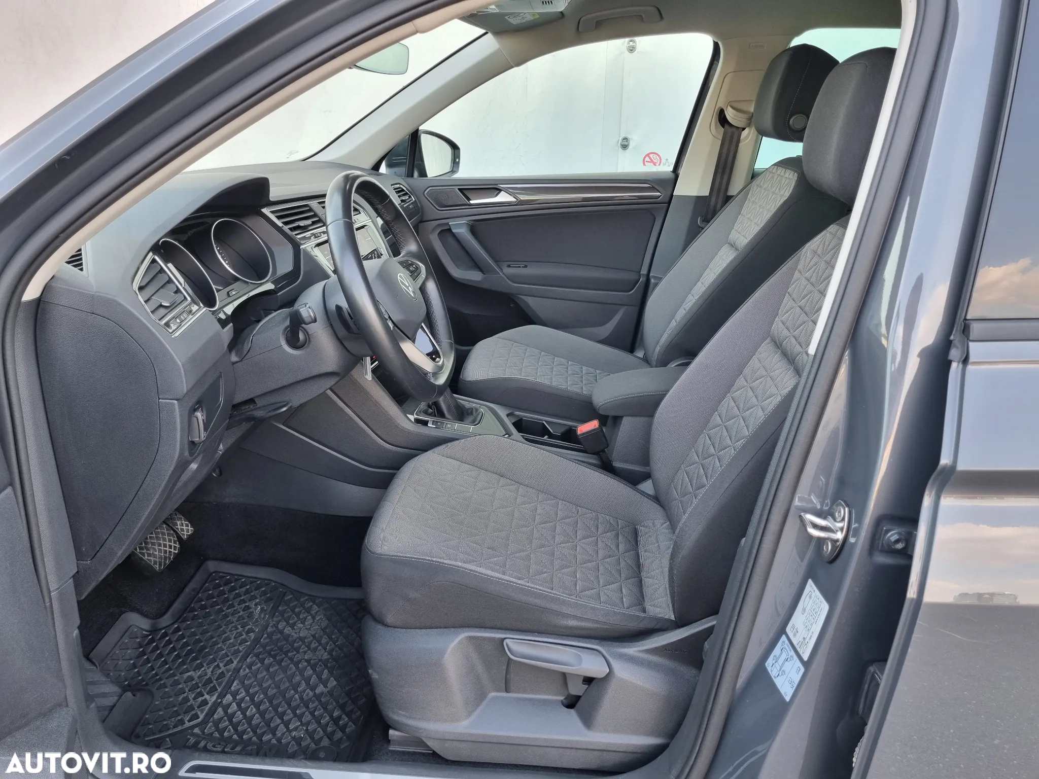 Volkswagen Tiguan 2.0 TDI SCR DSG Life - 10