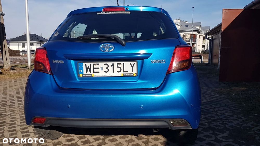 Toyota Yaris 1.4 D-4D Premium EU6 - 6