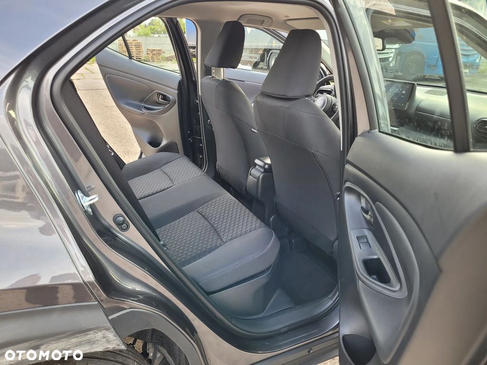 Toyota Yaris - 17