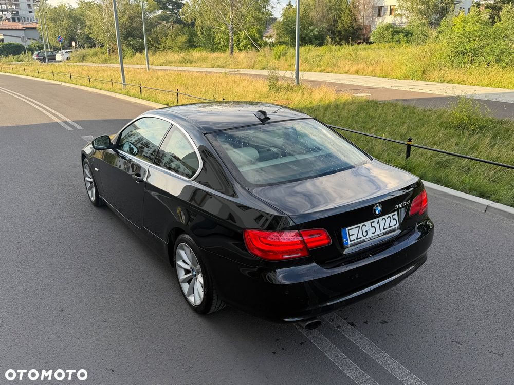 BMW Seria 3 320d - 6