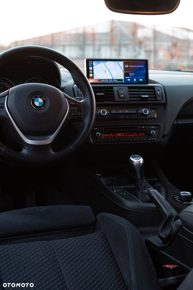 BMW Seria 1 116i - 16