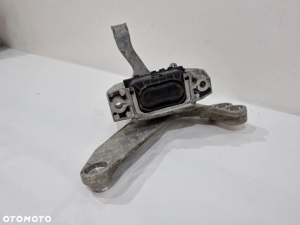 AUDI A3 S3 RS3 8Y PODUSZKA SILNIKA 8V0199262D - 3