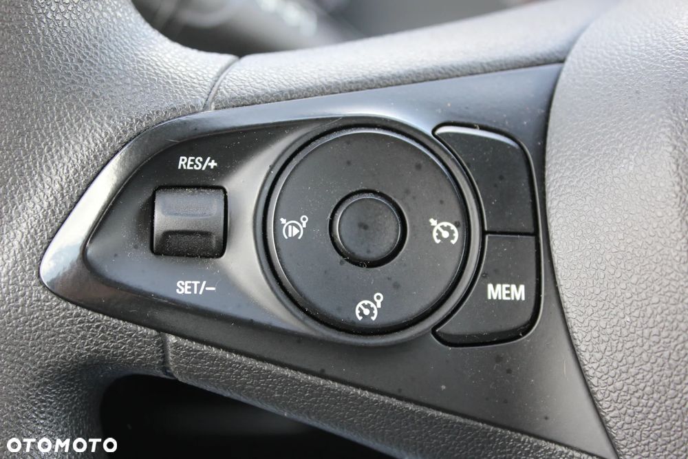 Opel Crossland X 1.2 ECOTEC Start/Stop Innovation - 17