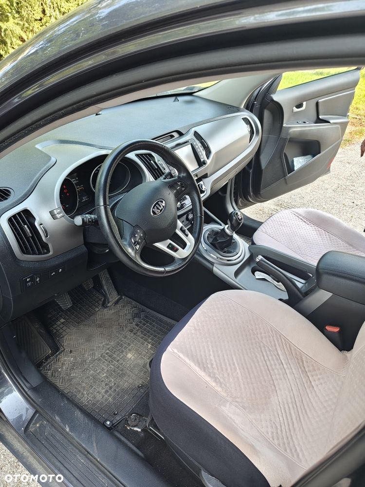 Kia Sportage - 4