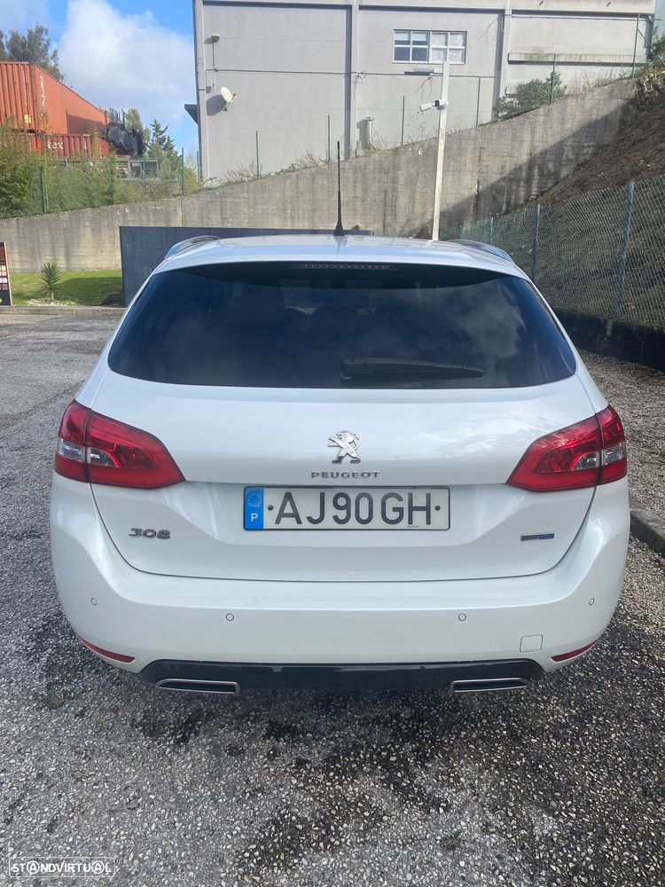 Peugeot 308 SW BlueHDi 120 Stop & Start Winter Edition - 8