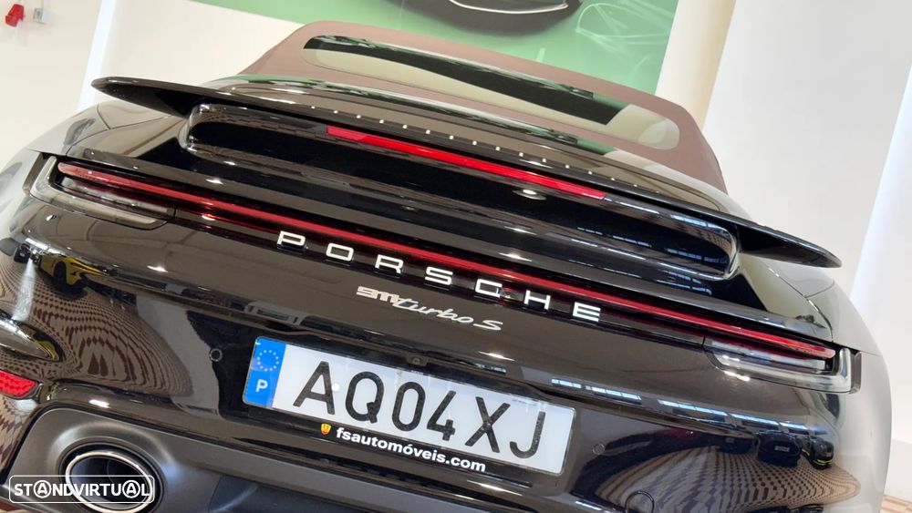 Porsche 911 (992) Turbo S PDK - 12