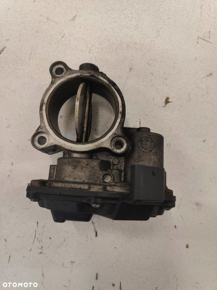 bmw e90 e60 f10 f30 2.0d n47d20c 7810752 02 przepustnica - 1