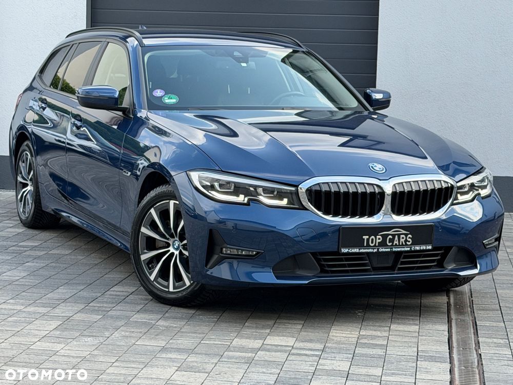 BMW Seria 3 320e Sport Line - 16