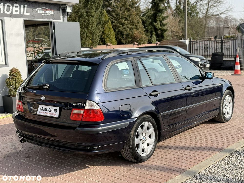 BMW Seria 3 318i - 7