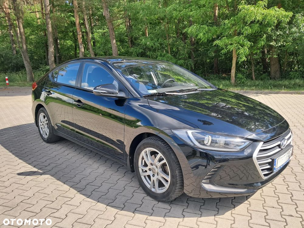 Hyundai Elantra 1.6 Classic Plus - 14