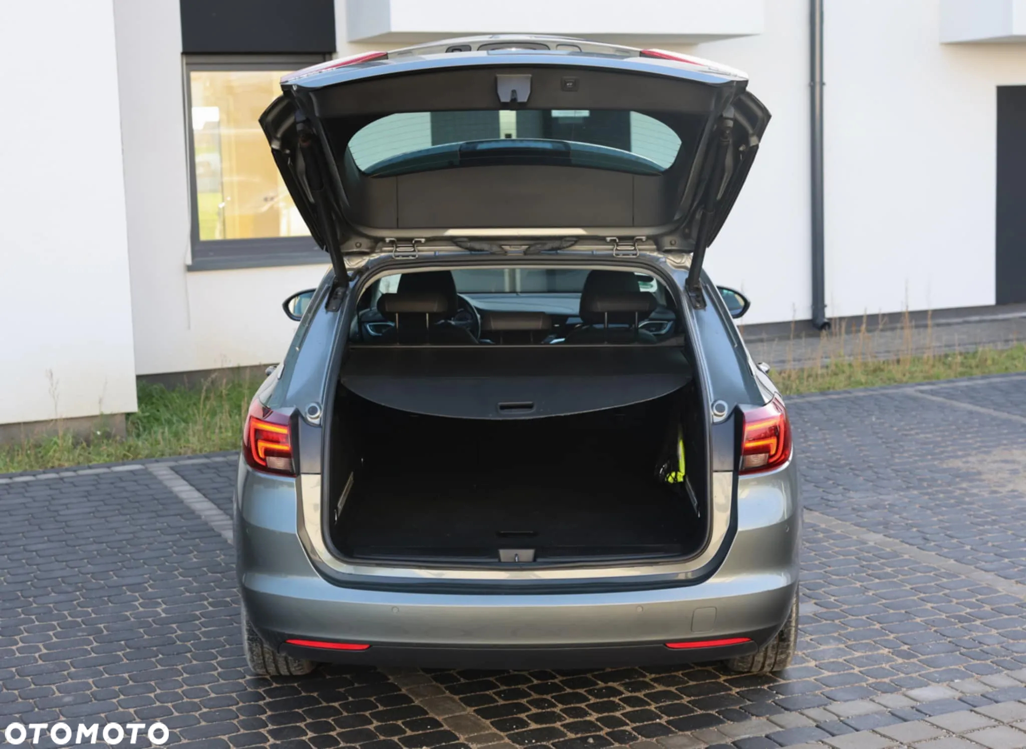 Opel Astra 1.6 D (CDTI) Start/Stop Sports Tourer Business - 8