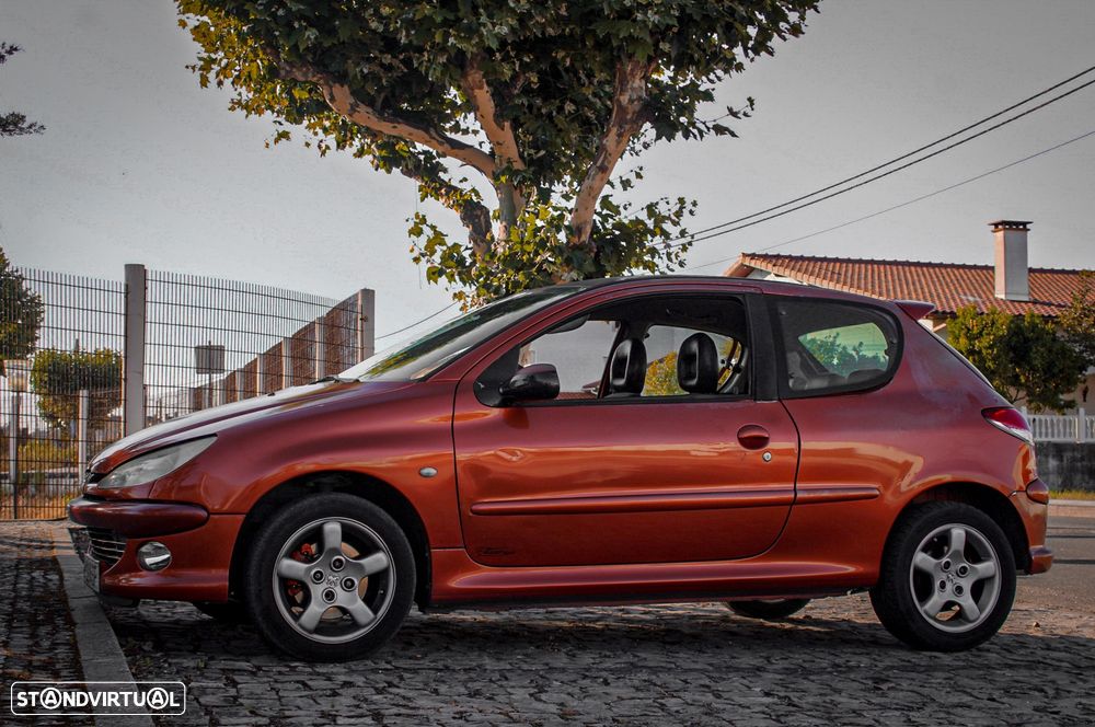 Peugeot 206 1.6 GTi - 3