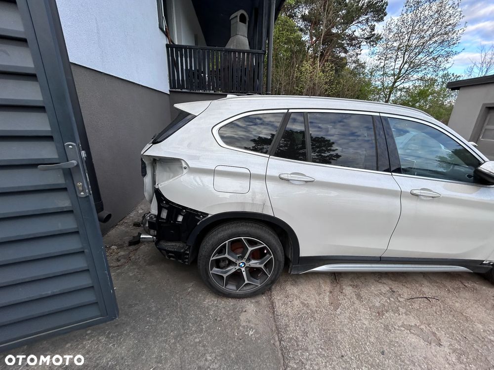 BMW X1 xDrive25i xLine - 23