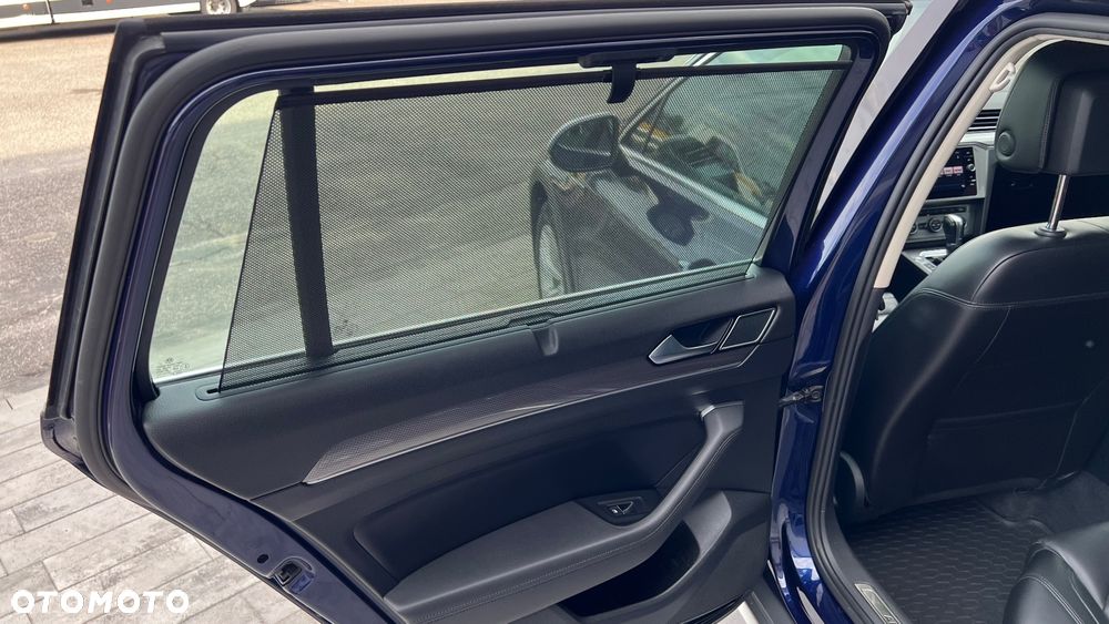 Volkswagen Passat Alltrack 2.0 TDI SCR 4Mot DSG - 15