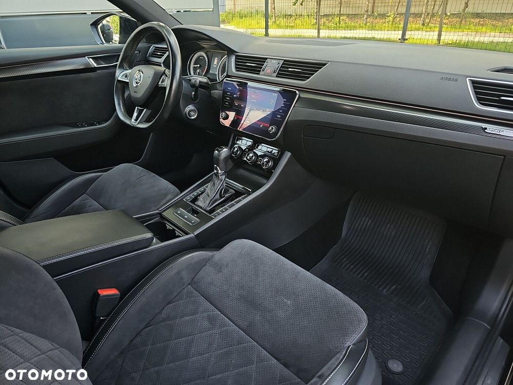 Skoda Superb 2.0 TDI Sportline DSG - 15