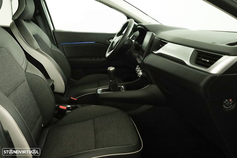 Renault Captur 1.0 TCe Techno Bi-Fuel - 22