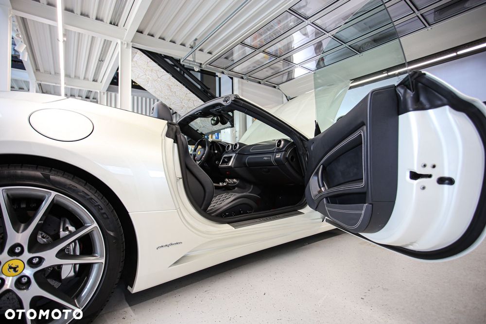 Ferrari California - 20