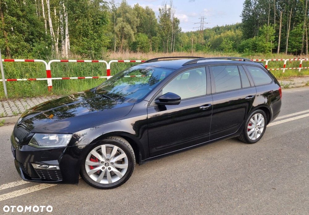 Skoda Octavia Combi 2.0 TDI (Green tec) RS - 3