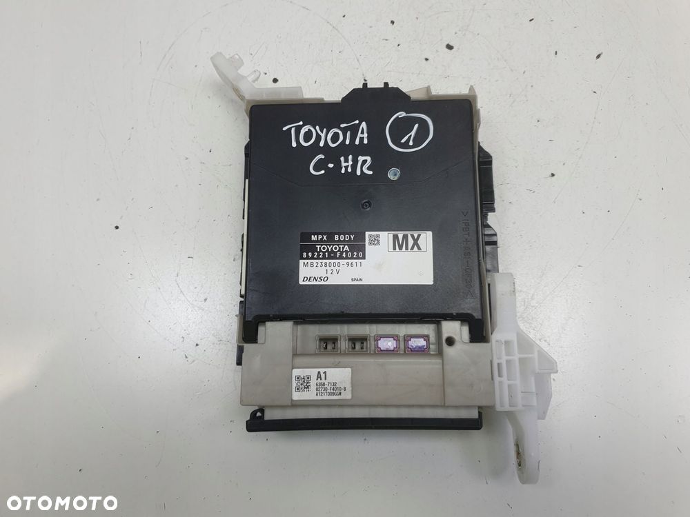 Toyota C-HR CHR 1.8 H MODUŁ BSI Skrzynka 89221-F4020 - 1