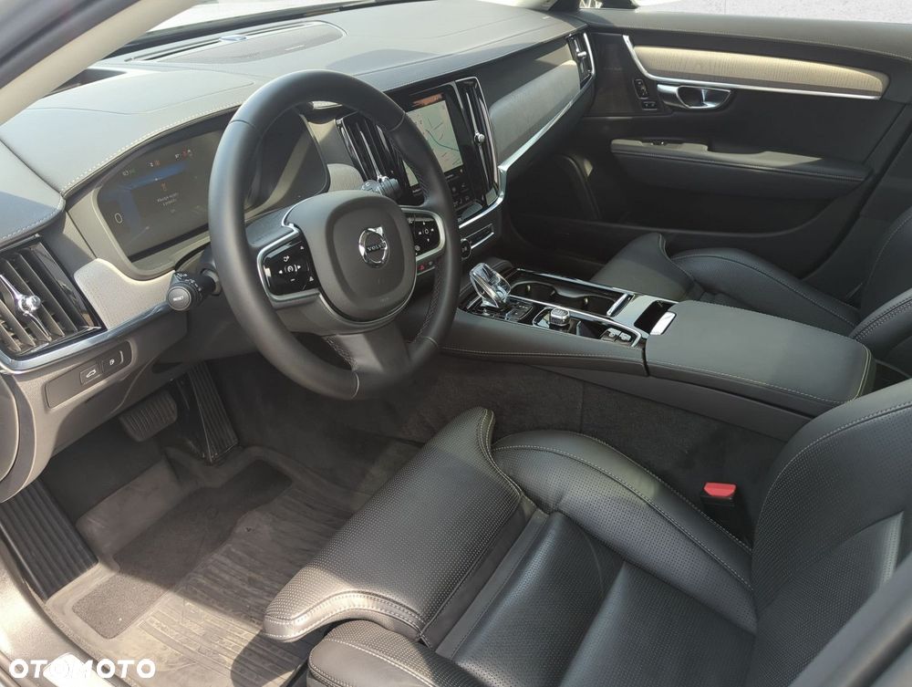 Volvo V90 - 10