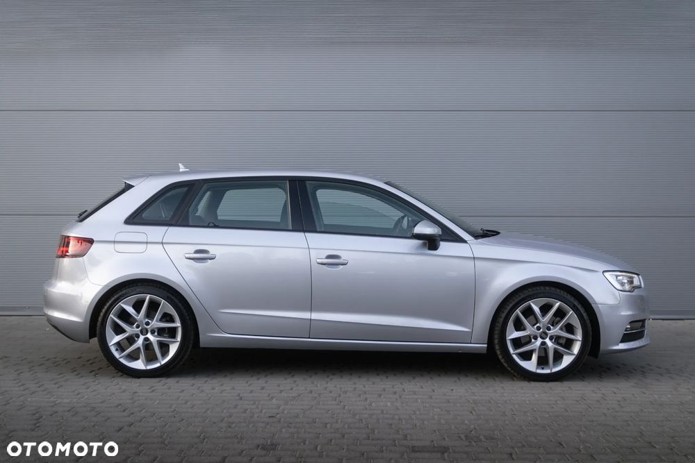 Audi A3 Sportback 1.4 TFSI Ambition - 18