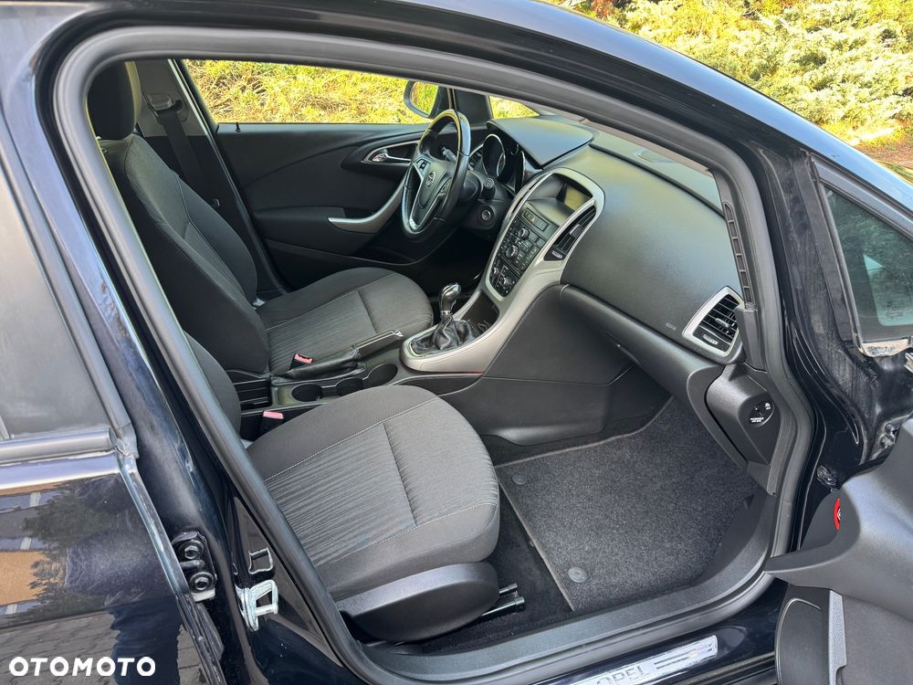 Opel Astra - 14