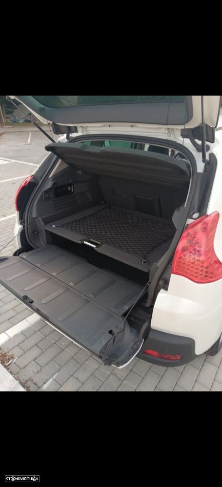 Peugeot 3008 1.6 e-HDi Allure 2-Tronic 110g - 9