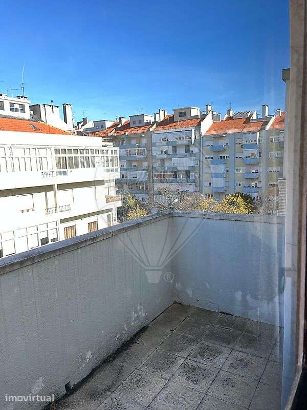 Apartamento T3 para arrendamento - Grande imagem: 2/50