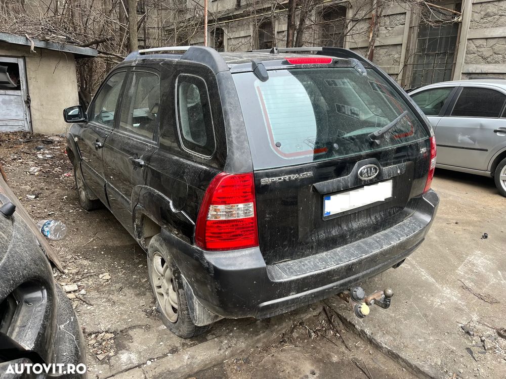 Dezmembrez KIA Sportage XE 2006 negru DOHC 16v valve - 3