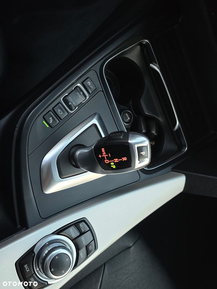 BMW Seria 3 320d xDrive Edition Luxury Line Purity - 23