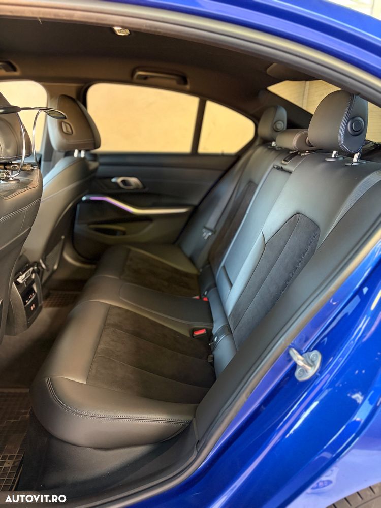 BMW Seria 3 320d xDrive AT - 10