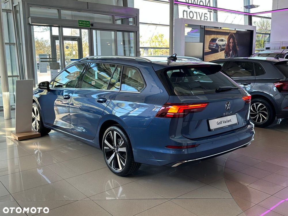 Volkswagen Golf - 5