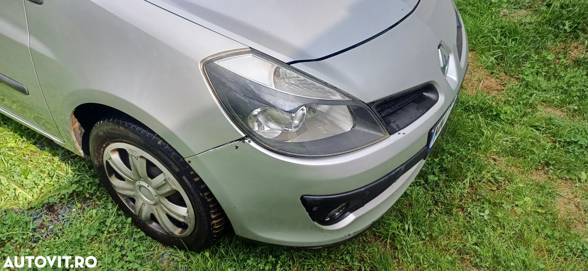 Renault Clio - 7