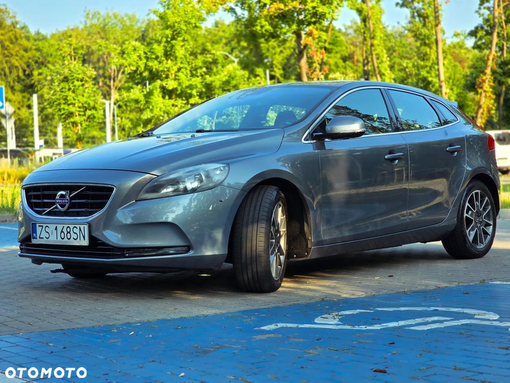 Volvo V40 - 6