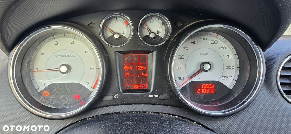 Peugeot 308 1.6 Premium - 6