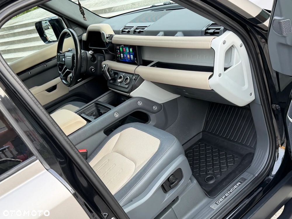 Land Rover Defender 3.0 D300 mHEV X-Dynamic SE - 7