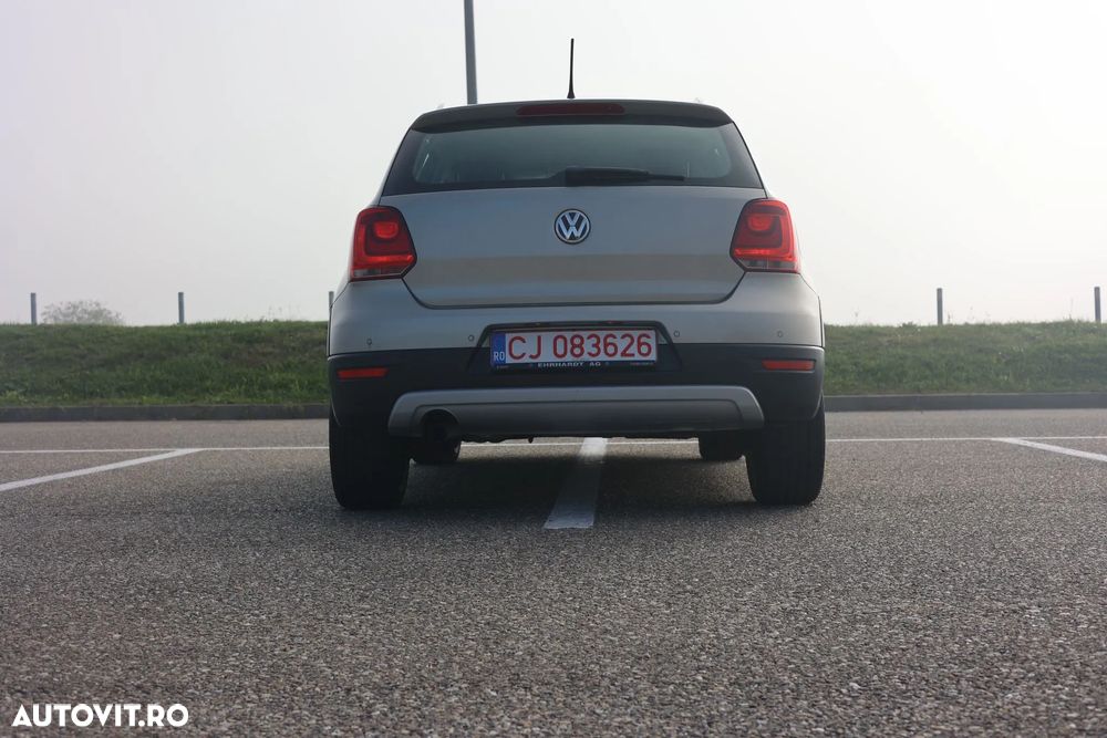 Volkswagen Polo 1.2 TSI Cross - 8