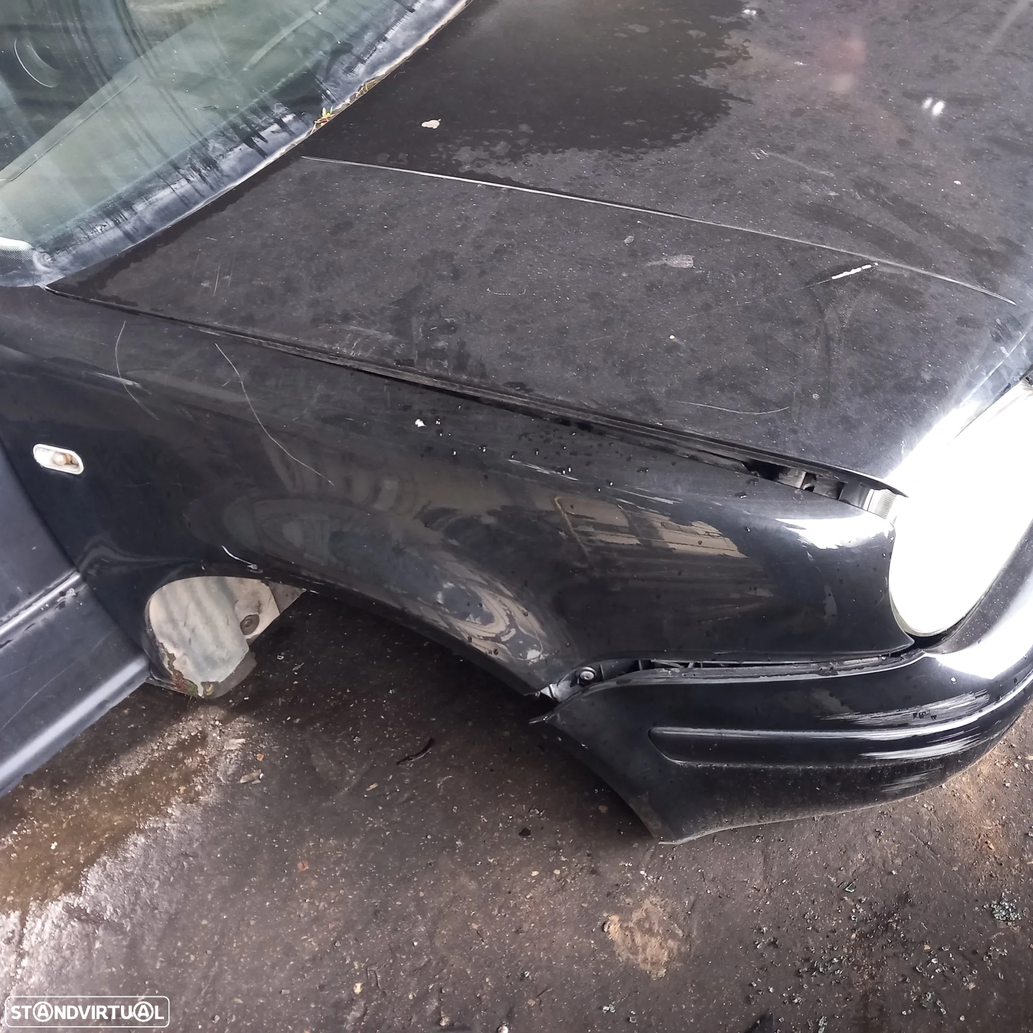 Frente completa vw golf 4 ( guardalamas condutor danificado) - 2