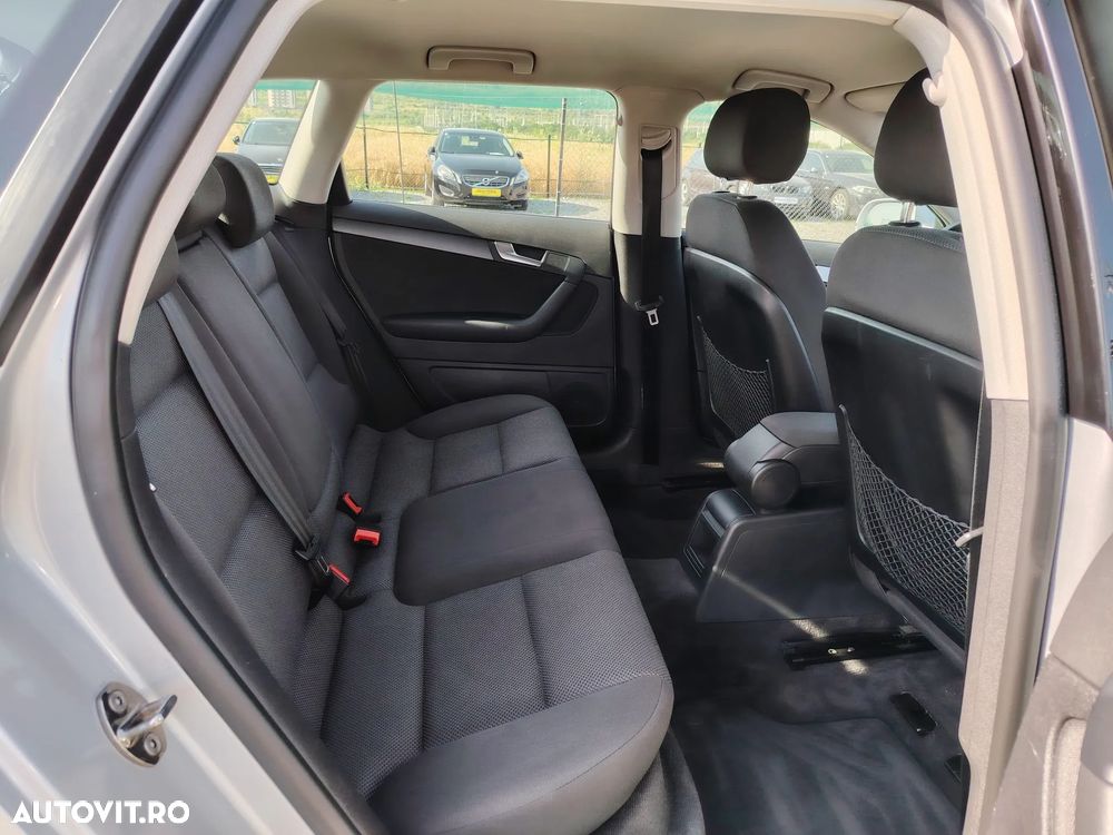 Audi A3 Sportback 1.6 TDI Ambiente - 2