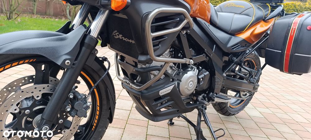 Suzuki V-STROM - 39