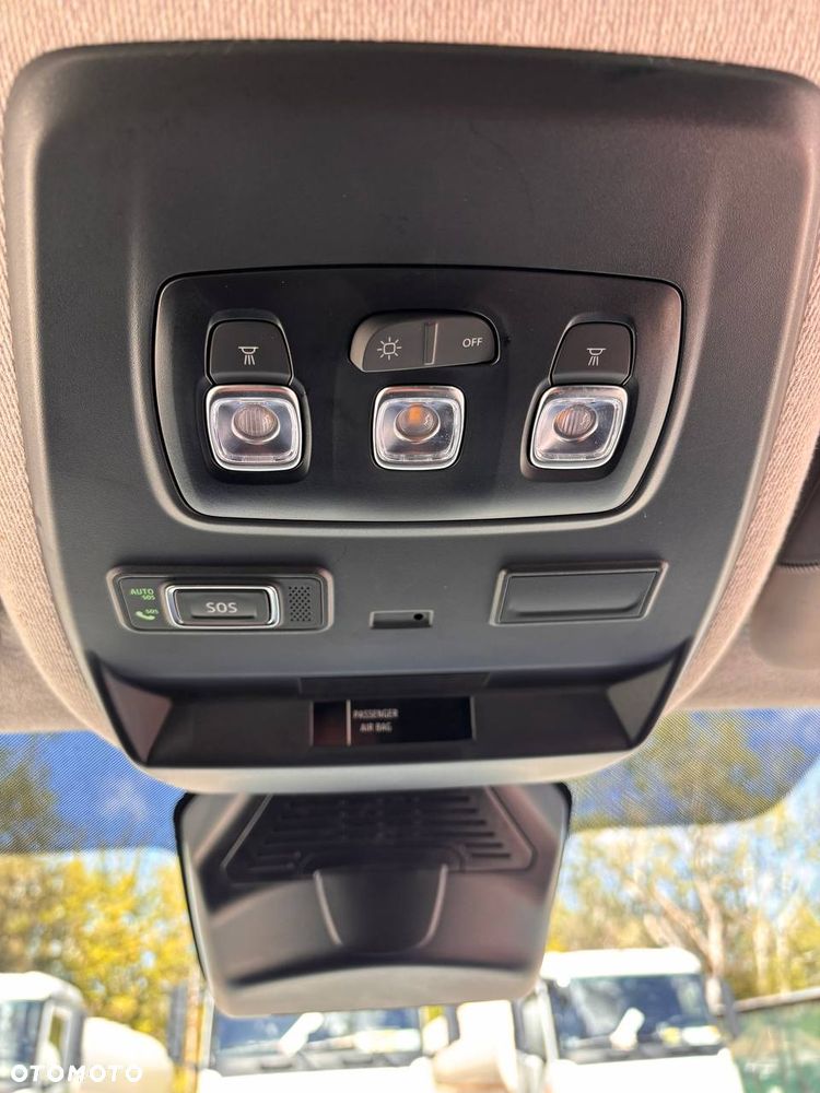 Renault Trafic (6 Osobowy) - 24