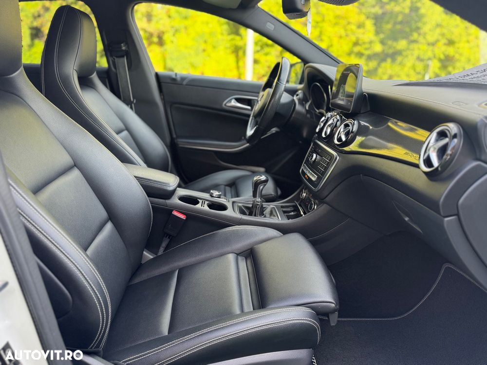 Mercedes-Benz CLA 200 Shooting Brake - 5