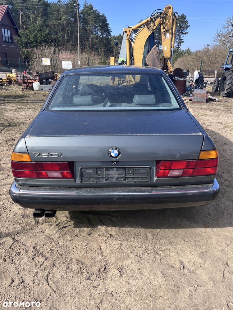 BMW Seria 7 - 4