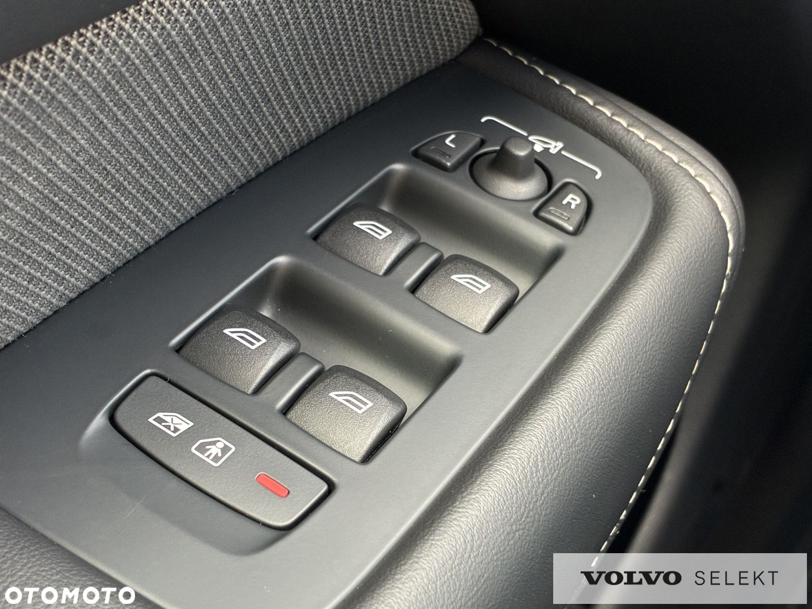 Volvo XC 60 - 25
