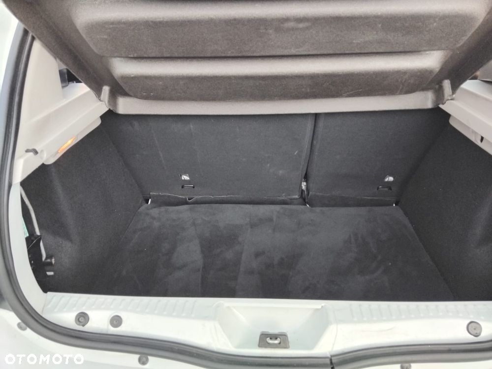 Dacia Sandero Stepway 1.5 dCi - 13