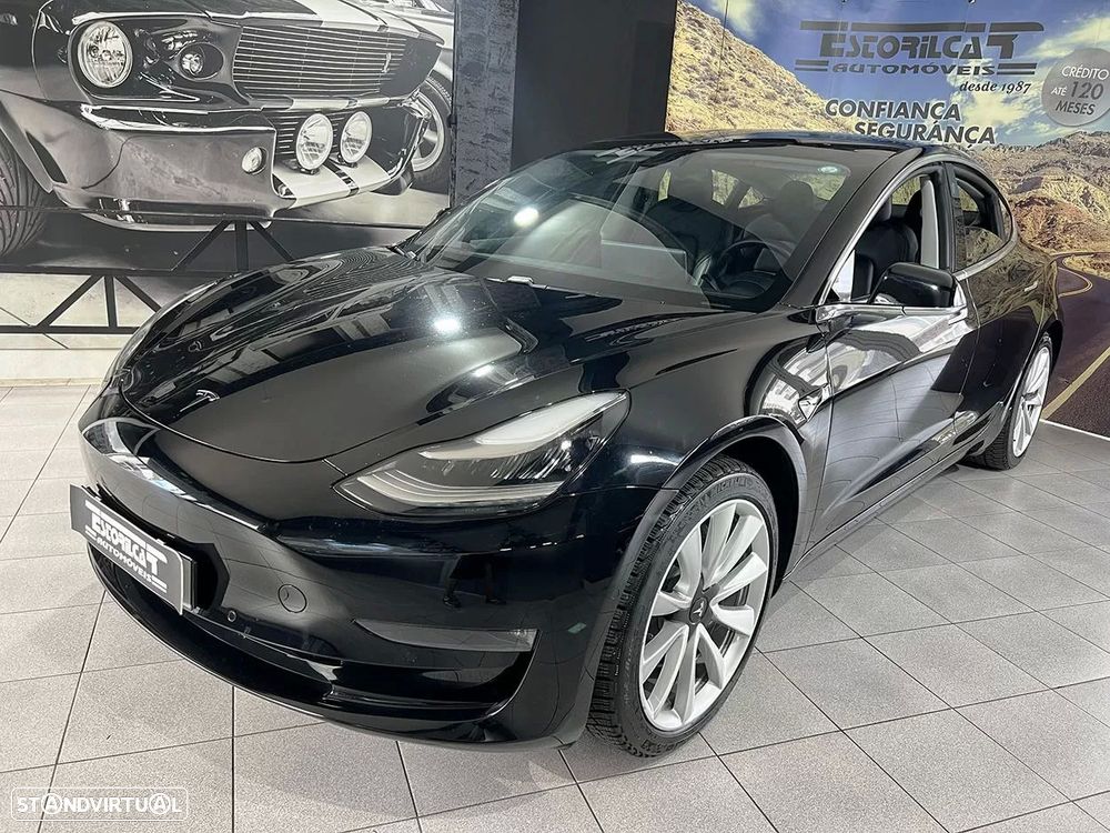 Tesla Model 3 - 2