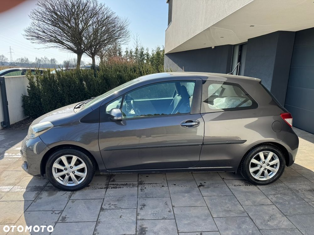 Toyota Yaris 1.0 VVT-i Life - 21