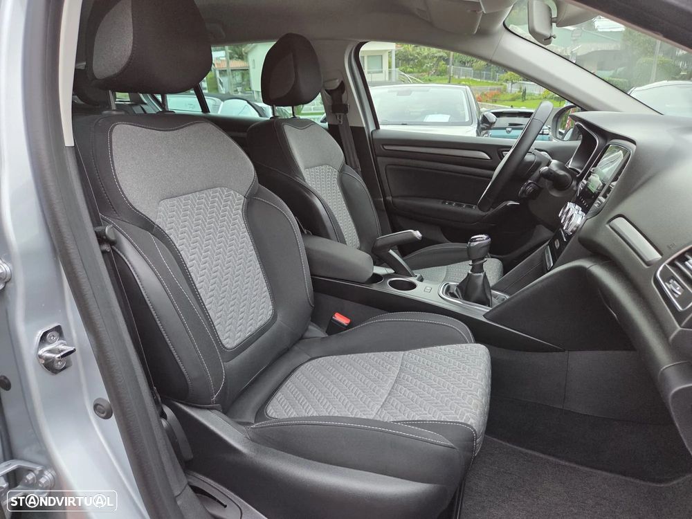 Renault Mégane Sport Tourer 1.5 Blue dCi Limited - 22